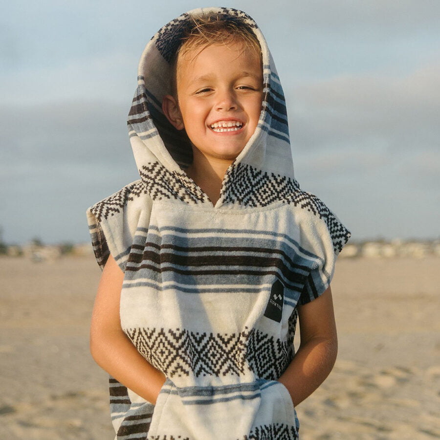 KIDS PONCHO TOWEL KIDS PONCHO TOWEL