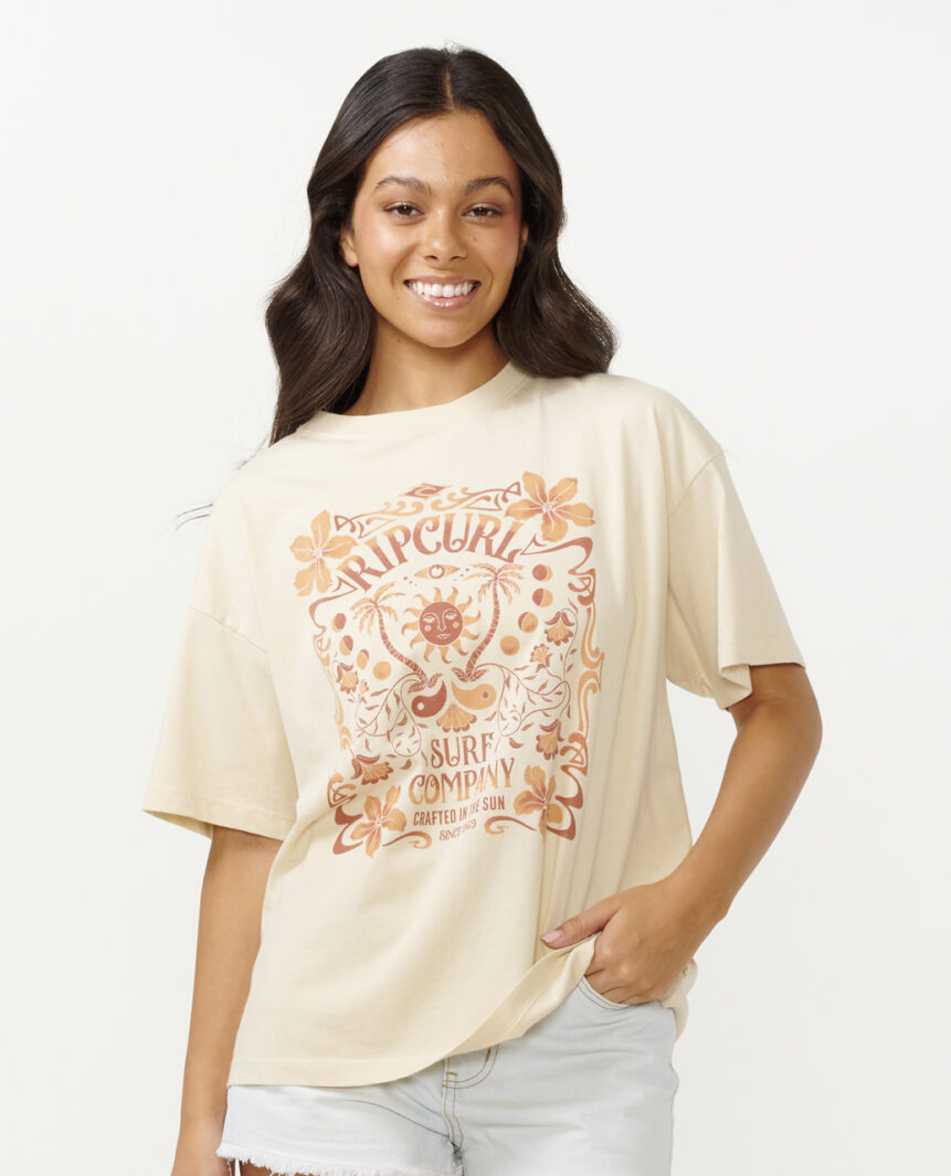UTOPIAN DREAMS HERITAGE TEE UTOPIAN DREAMS HERITAGE TEE