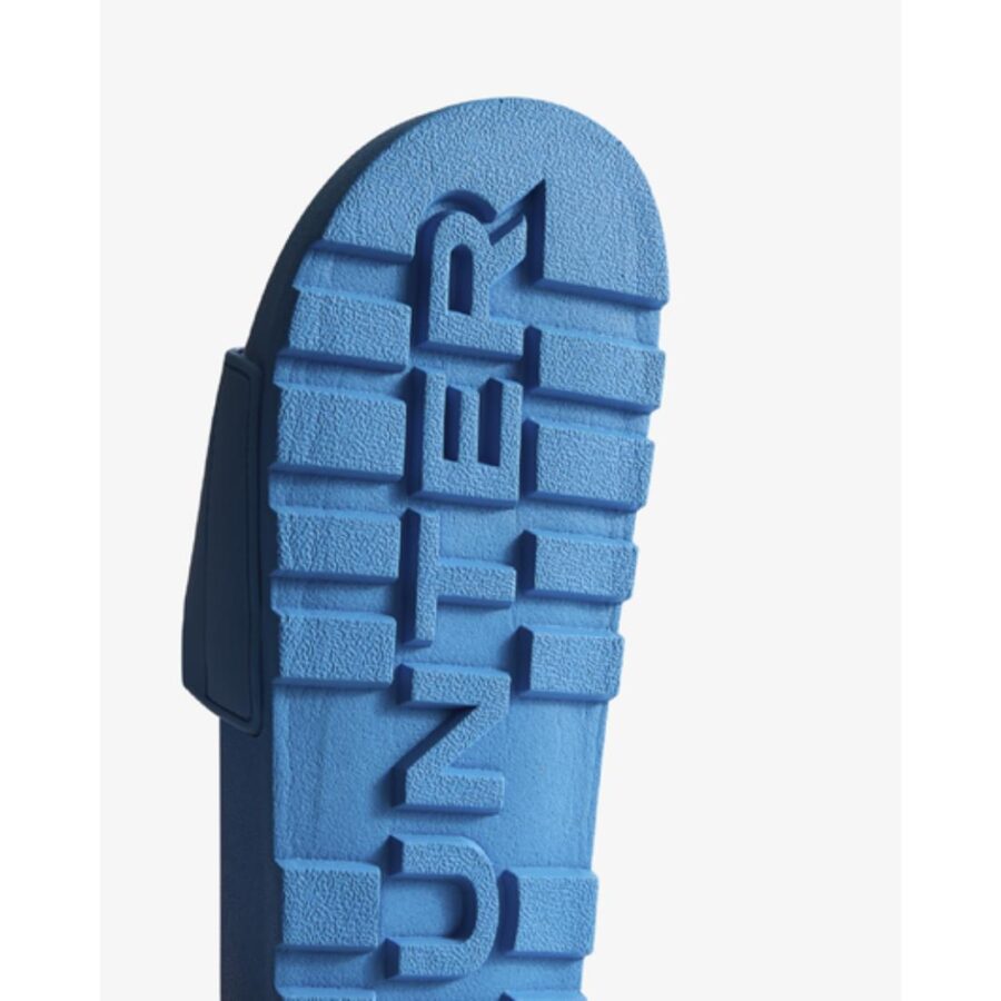 CORE EMBOSSED SILICONE SLIDER CORE EMBOSSED SILICONE SLIDER