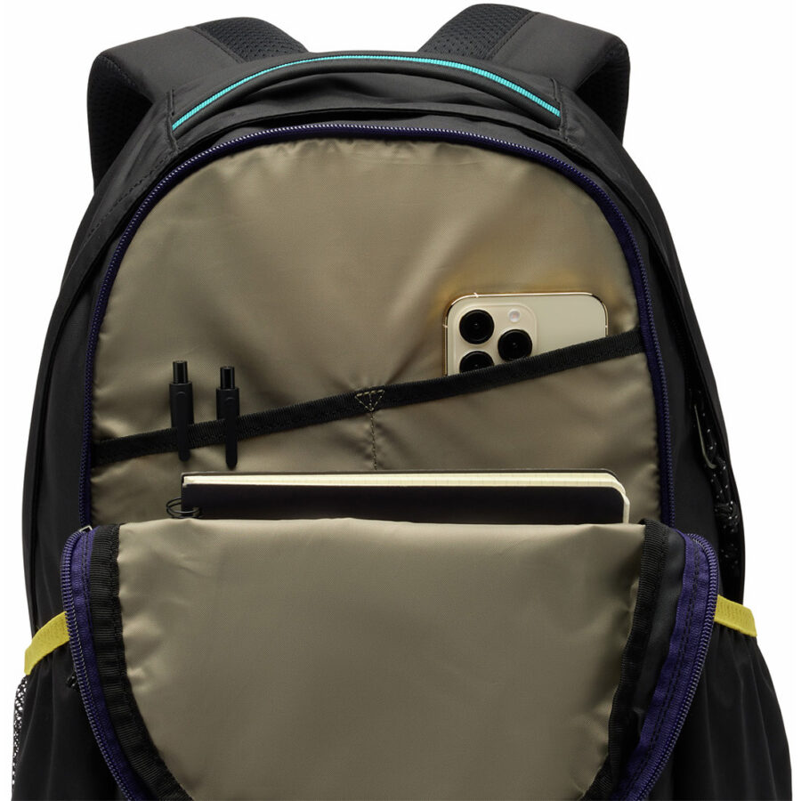 MANRESA 30L BACKPACK MANRESA 30L BACKPACK