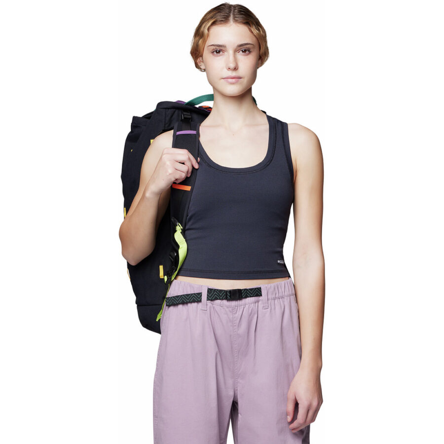 PEAK KNIT TANK