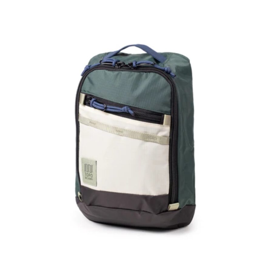 MOUNTAIN SLING BAG
