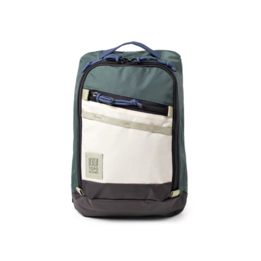 MOUNTAIN SLING BAG