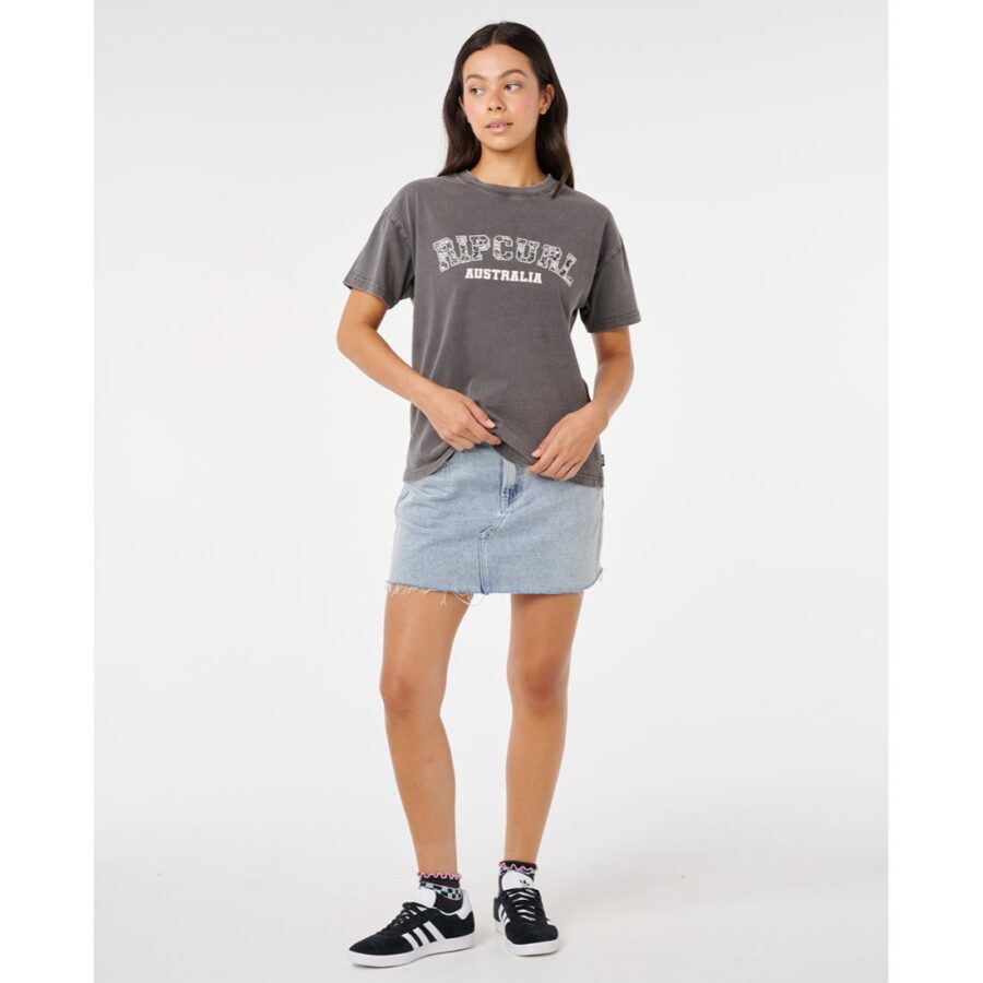 VARSITY RELAXED DEST T VARSITY RELAXED DEST T