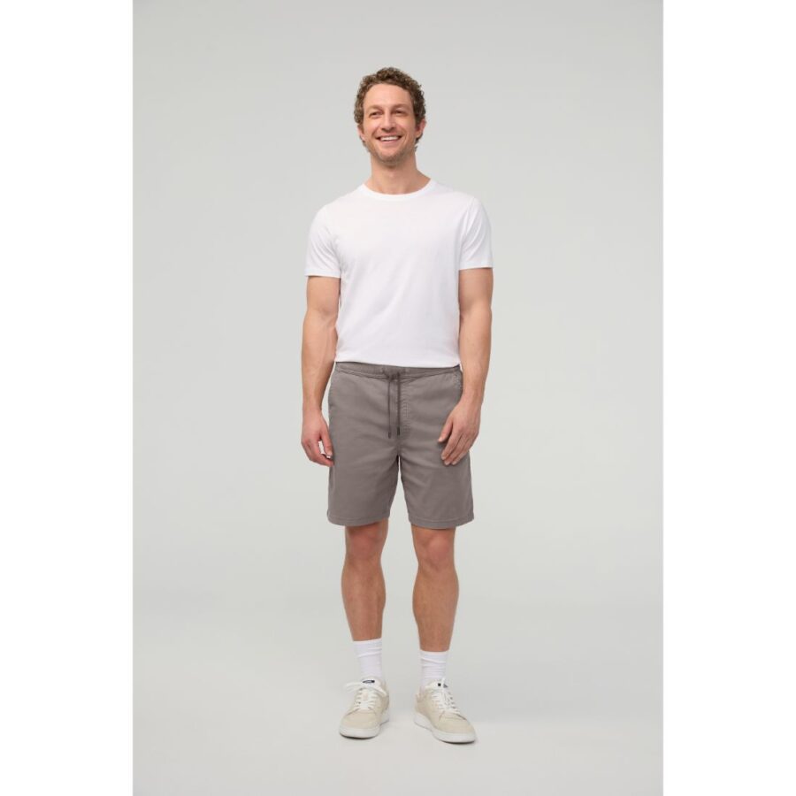 LIVE LITE TRAVELLER SHORT