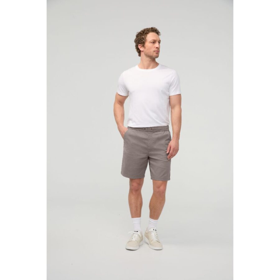 LIVE LITE TRAVELLER SHORT