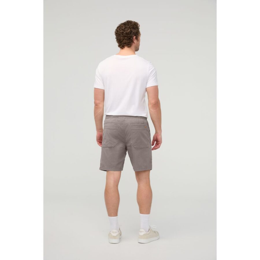 LIVE LITE TRAVELLER SHORT