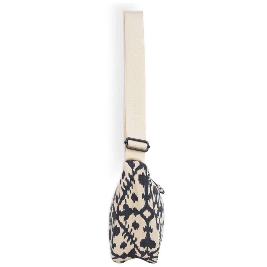 SADDLE SATCHEL